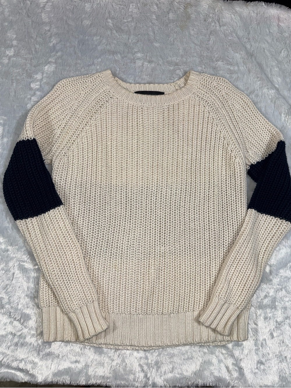 360 NWOT Sweater Cream Crewneck with Navy Elbow Panels